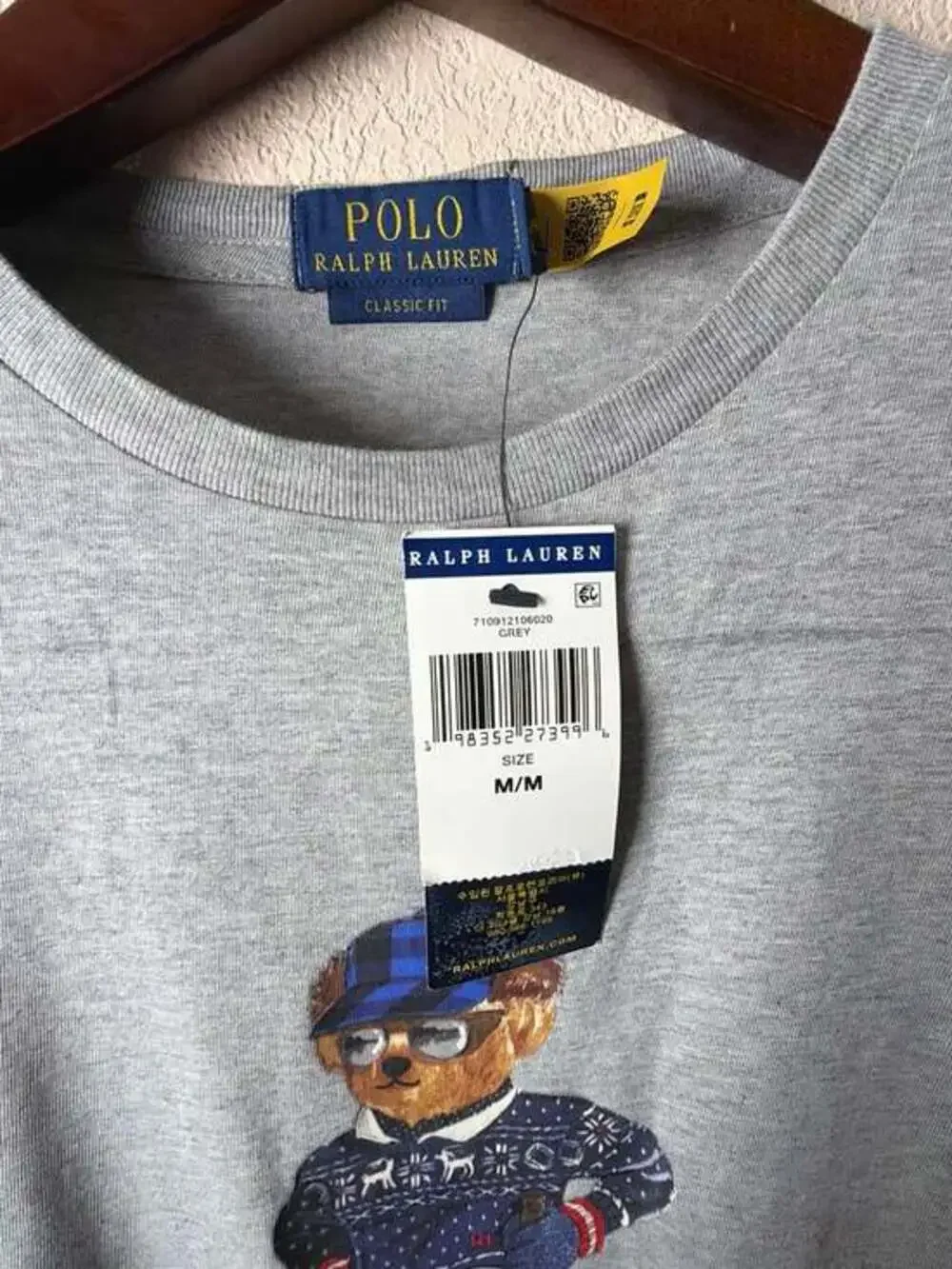 NWT Polo Ralph Lauren Men's Grey Skiing Polo Bear Classic Fit T-Shirt Size Mediu